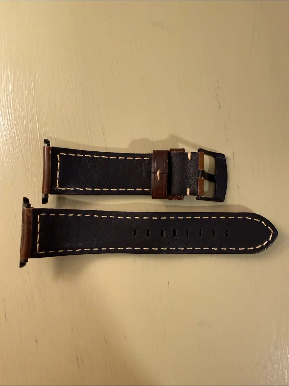 Love Bullstrap leather? Check out this Genuine Leather Apple Watch Band